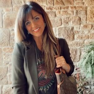 Meet your Posher, Alicia